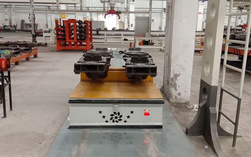 AGV無人搬運(yùn)車：重型舵輪實(shí)現(xiàn)大型物料有效搬運(yùn)